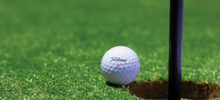 fun family activities and attractions in Dulles VA - golf