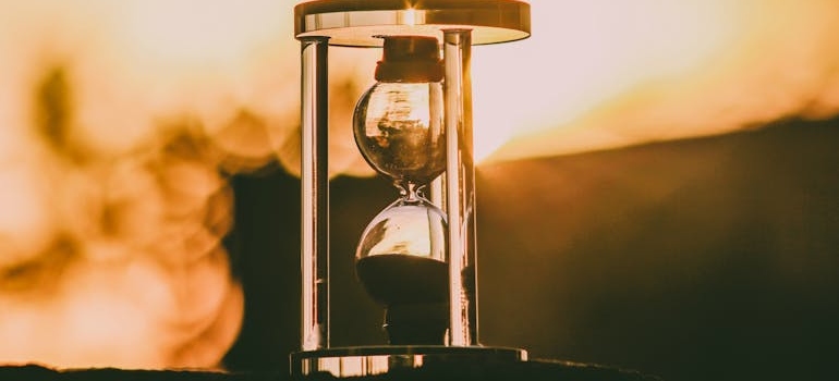 hourglass 