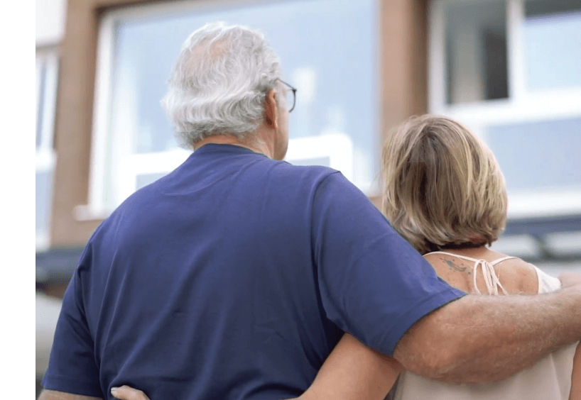 senior-moving-done-with-care