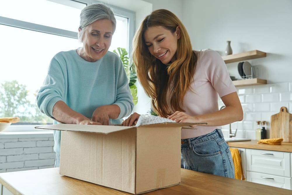 Senior Relocation: A Family Member’s Guide To A Stress-Free Move